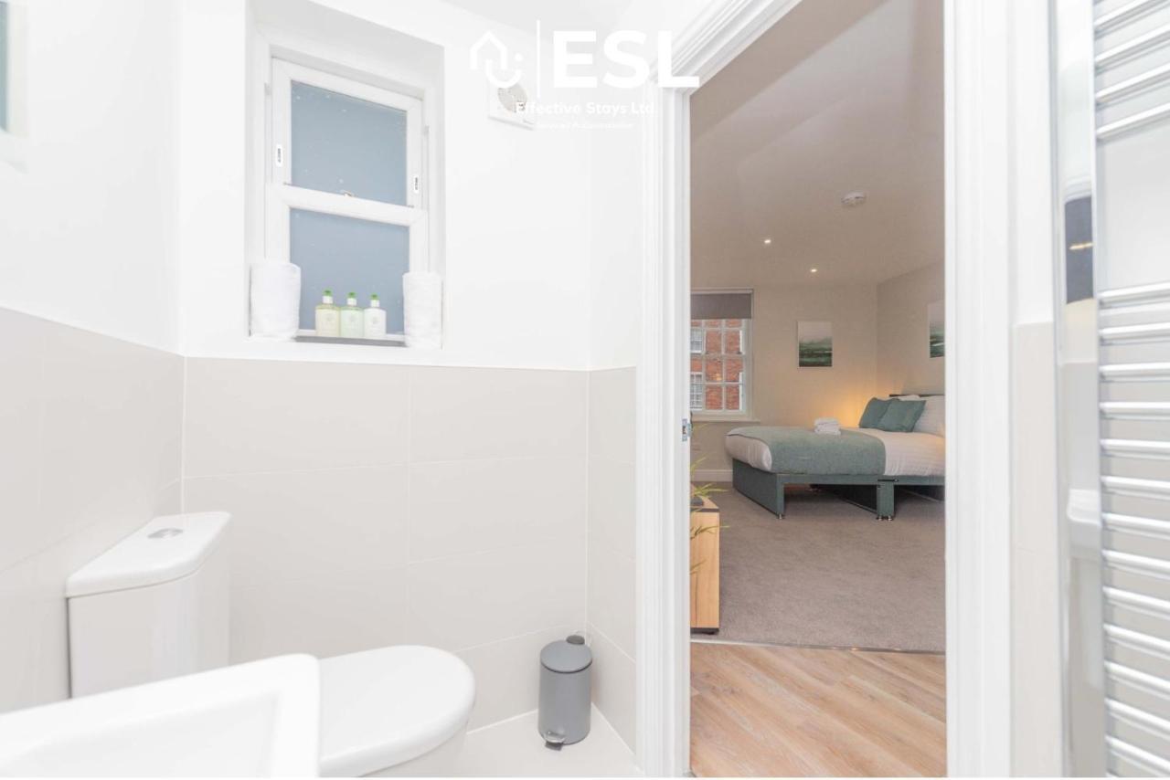 Studio 2, Second Floor Town Centre Apartment Shrewsbury Buitenkant foto