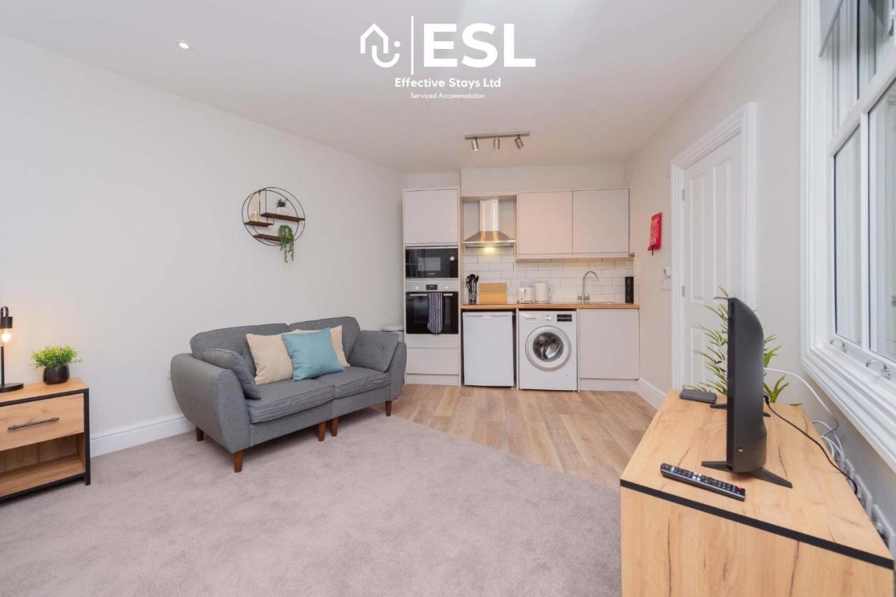 Studio 2, Second Floor Town Centre Apartment Shrewsbury Buitenkant foto